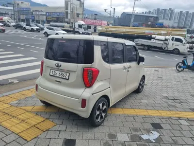 Kia Ray 2014, 113800 км, за 5114.01 USD