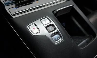 Hyundai Grandeur 2020, 112420 км, за 13544.76 USD - фото 9