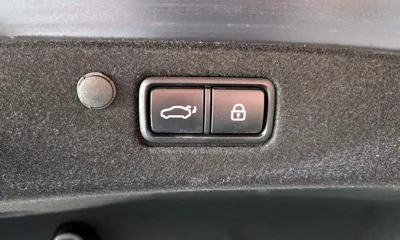 Hyundai Grandeur 2020, 112420 км, за 13544.76 USD - фото 20
