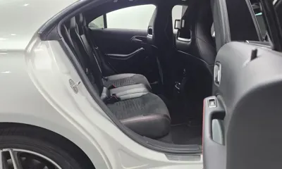 Mercedes-Benz CLA-Class 2018, 53216 км, за 10076.05 USD - фото 12