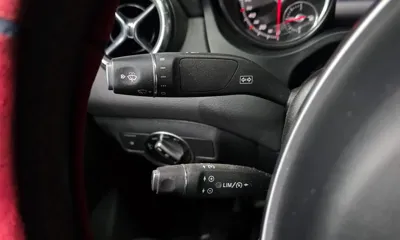 Mercedes-Benz CLA-Class 2018, 53216 км, за 10076.05 USD - фото 18
