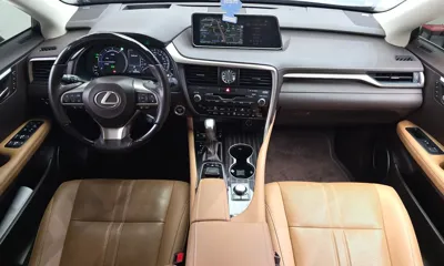 Lexus RX 2019, 65247 км, за 28754.65 USD - фото 7
