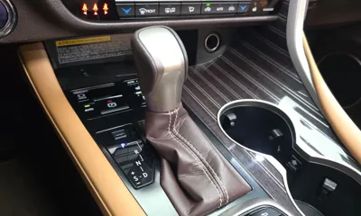 Lexus RX 2019, 65247 км, за 28754.65 USD - фото 9