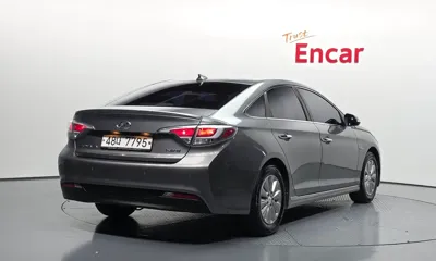 Hyundai Sonata 2017, 139220 км, за 5448.34 USD