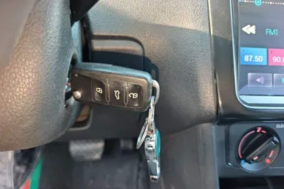 Volkswagen Polo 2016, 111000 км, за 6174 USD - фото 23