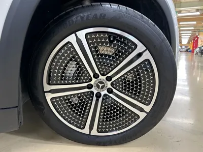 Mercedes-Benz EQS 2023, 44000 км, за 58797.48 USD - фото 8