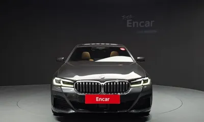 BMW 5-Series 2021, 69883 км, за 22464.52 USD