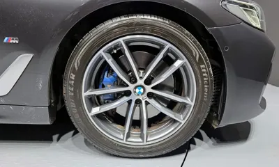 BMW 5-Series 2021, 69883 км, за 22464.52 USD