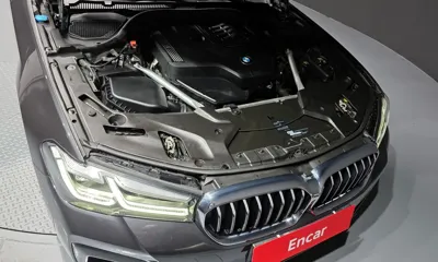 BMW 5-Series 2021, 69883 км, за 22464.52 USD - фото 6