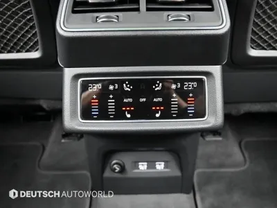 Audi e-tron 2020, 129057 км, за 25400.66 USD - фото 16