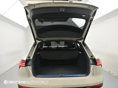 Audi e-tron 2020, 129057 км, за 25400.66 USD - фото 19