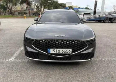 Genesis G90 · 2023 год