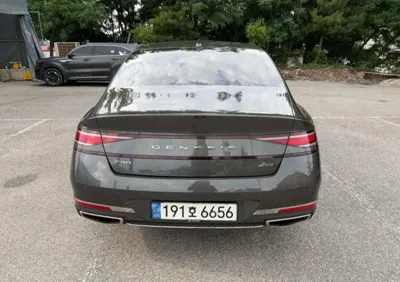 Genesis G90 2023, 117408 км, за 6144.15 USD