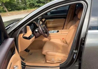 Genesis G90 2023, 117408 км, за 6144.15 USD