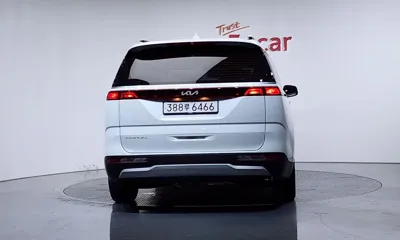 Kia Canival 2022, 102529 км, за 11891.86 USD