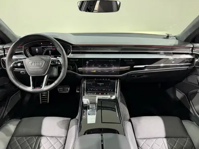 Audi S8 2022, 43000 км, за 155676.79 USD - фото 9