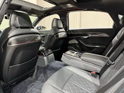 Audi S8 2022, 43000 км, за 155676.79 USD - фото 10