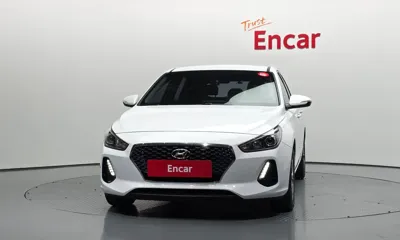 Hyundai i30 2018, 59309 км, за 7745.83 USD