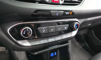 Hyundai i30 2018, 59309 км, за 7676.3 USD - фото 18