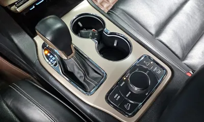 Jeep Cherokee 2017, 139066 км, за 9844.73 USD - фото 9