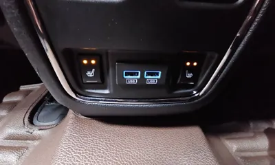 Jeep Cherokee 2017, 139066 км, за 9844.73 USD - фото 19