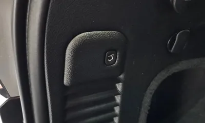 Jeep Cherokee 2017, 139066 км, за 9844.73 USD - фото 20