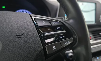 Hyundai Grandeur 2018, 162512 км, за 8400.07 USD - фото 17