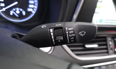 Hyundai Grandeur 2018, 162512 км, за 8400.07 USD - фото 18