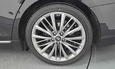 Hyundai Grandeur 2018, 162512 км, за 8400.07 USD - фото 21