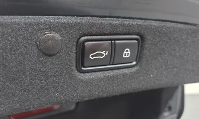 Hyundai Grandeur 2018, 162512 км, за 8400.07 USD - фото 35
