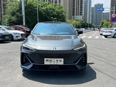 Changan UNI-V 2022, 50000 км, за 7337.66 USD