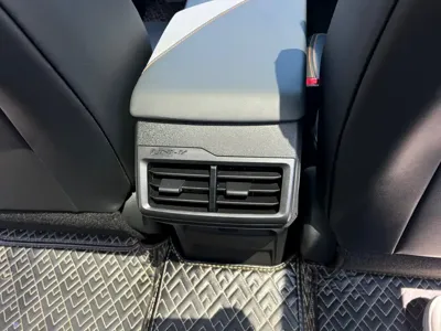Changan UNI-V 2022, 50000 км, за 7337.66 USD - фото 22