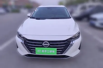 Nissan Sylphy 2023, 39100 км, за 10810 USD