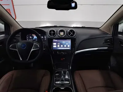 BYD Tang New Energy 2017, 121300 км, за 3767.25 USD
