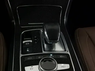 BYD Tang New Energy 2017, 121300 км, за 3767.25 USD - фото 13