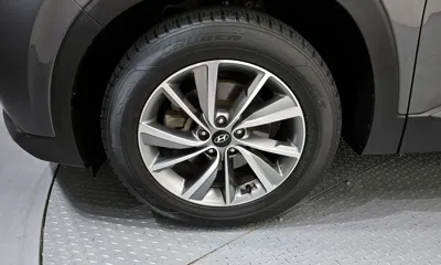 Hyundai Santafe 2019, 113555 км, за 10224.56 USD