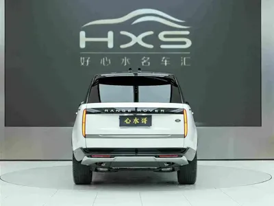 Land Rover Range Rover 2024, 26000 км, за 182678.22 USD