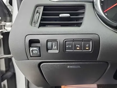 ChevroletGMDaewoo Impala 2017, 101954 км, за 4485.47 USD - фото 17