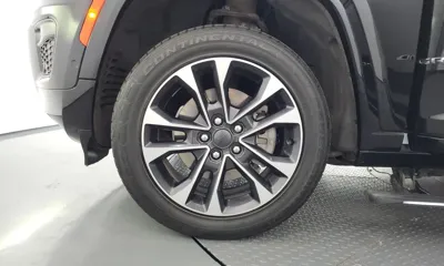 Jeep Cherokee 2021, 62145 км, за 24944.2 USD