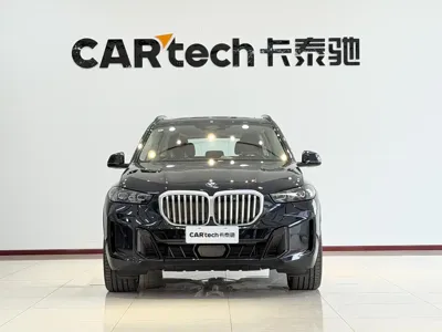 BMW X5 2025, 4000 км, за 69323.14 USD