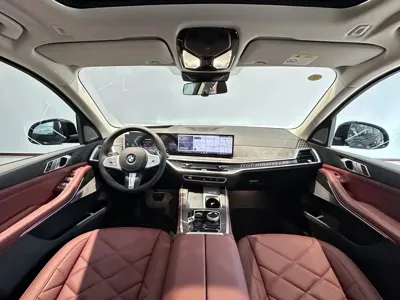 BMW X5 2025, 4000 км, за 69323.14 USD - фото 12