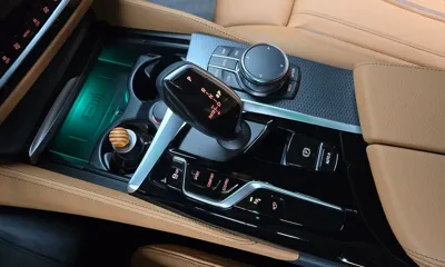 BMW 5-Series 2023, 24663 км, за 29415.67 USD - фото 9