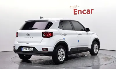 Hyundai Venue 2021, 71736 км, за 10412.19 USD