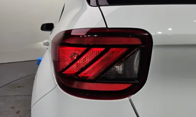 Hyundai Venue 2021, 71736 км, за 10412.19 USD - фото 23