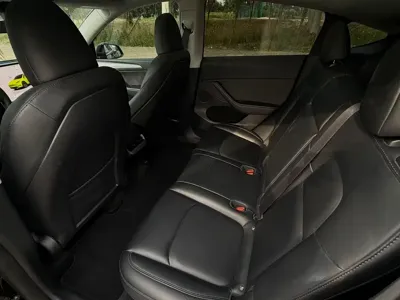 Tesla Model Y 2023, 78000 км, за 24753.55 USD