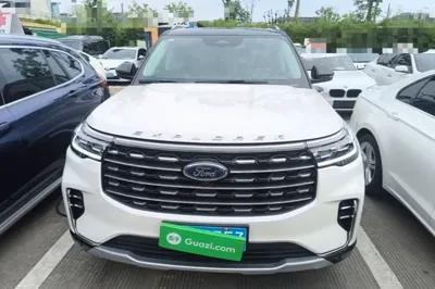Ford Explorer 2024, 3100 км, за 40621 USD - фото 2
