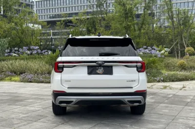 Ford Explorer 2024, 3100 км, за 40621 USD - фото 13