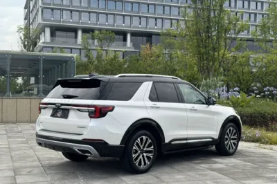 Ford Explorer 2024, 3100 км, за 40621 USD - фото 14