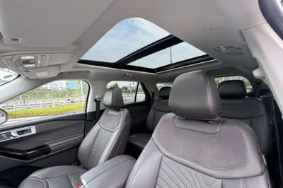 Ford Explorer 2024, 3100 км, за 40621 USD - фото 30
