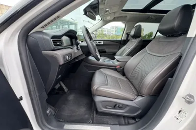 Ford Explorer 2024, 3100 км, за 40621 USD - фото 32